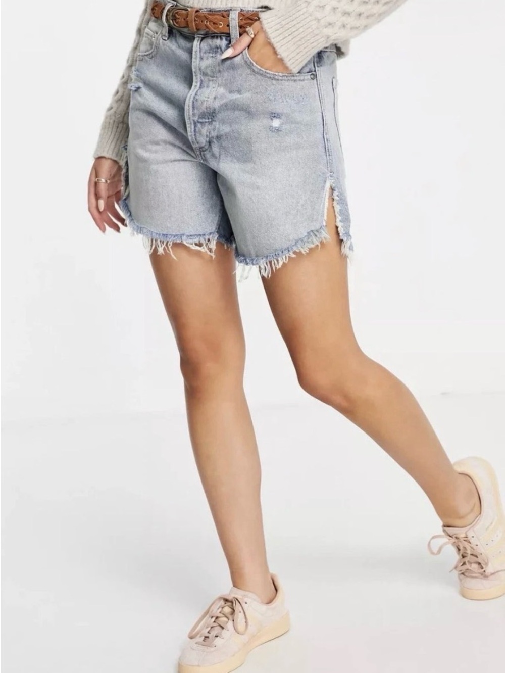 We the free Denim side split boyfriend shorts size 28 #1244